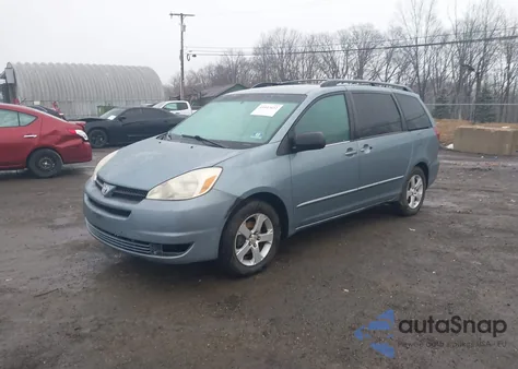 2005 Toyota Sienna Le z USA, uszkodzony, nr VIN 5TDZA23C95S298008